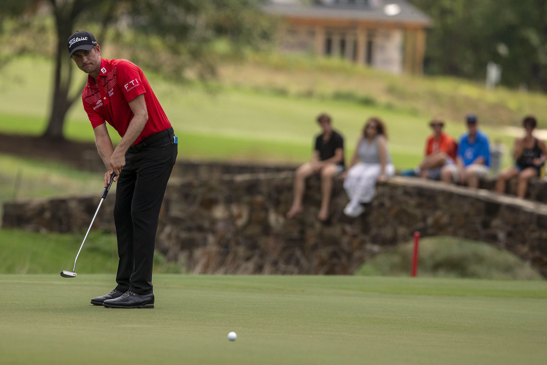 20180819g_spt_wyndham_fourth_simpson_putts_7